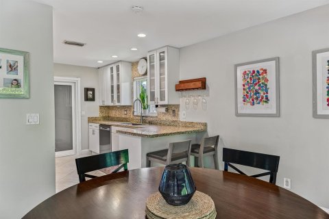 Casa en venta en Oakland Park, Florida, 3 dormitorios, 159.42 m2 № 2177426 - foto 21