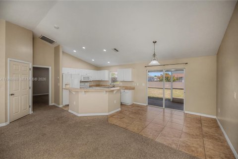 Villa ou maison à vendre à Lehigh Acres, Floride: 3 chambres № 2051951 - photo 19