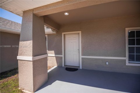 Villa ou maison à vendre à Lehigh Acres, Floride: 3 chambres № 2051951 - photo 14