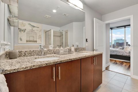 Condo in Tampa, Florida, 2 bedrooms  № 1518281 - photo 14