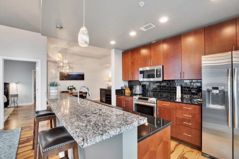 Condo in Tampa, Florida, 2 bedrooms  № 1518281 - photo 6