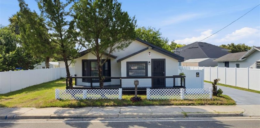 Villa ou maison à Sanford, Floride 2 chambres, 108.51 m2 № 2319099