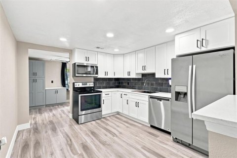 Villa ou maison à vendre à Sanford, Floride: 2 chambres, 108.51 m2 № 2319099 - photo 15