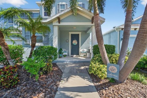 Casa en alquiler en Apollo Beach, Florida, 4 dormitorios, 300.35 m2 № 1915506 - foto 4