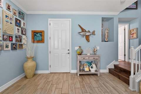 House in Apollo Beach, Florida 4 bedrooms, 300.35 sq.m. № 1915506 - photo 6
