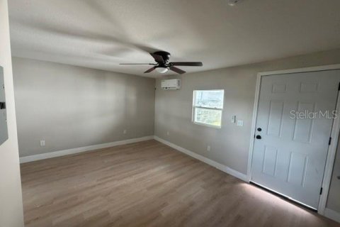 Appartement à louer à Tampa, Floride: 2 pièces, 17.65 m2 № 2342280 - photo 4