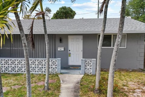 Casa en venta en Hollywood, Florida, 3 dormitorios, 168.62 m2 № 1599092 - foto 4