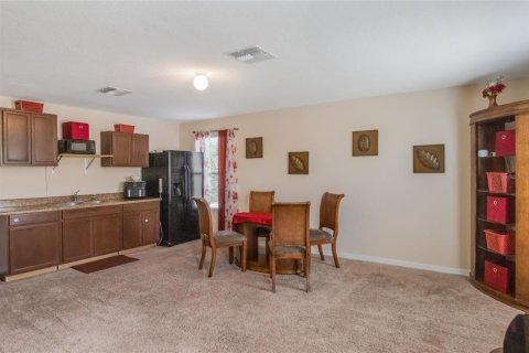 House in Davenport, Florida 5 bedrooms, 273.6 sq.m. № 1865927 - photo 17
