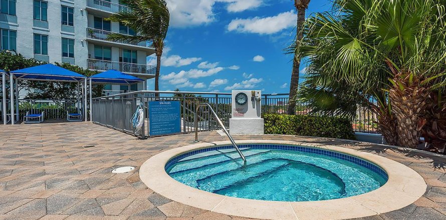 Condo à West Palm Beach, Floride, 1 chambre № 1141365