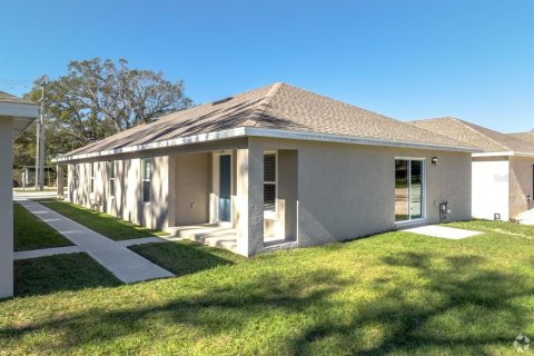 Commercial property in Lakeland, Florida 12 bedrooms, 458.94 sq.m. № 1829442 - photo 13