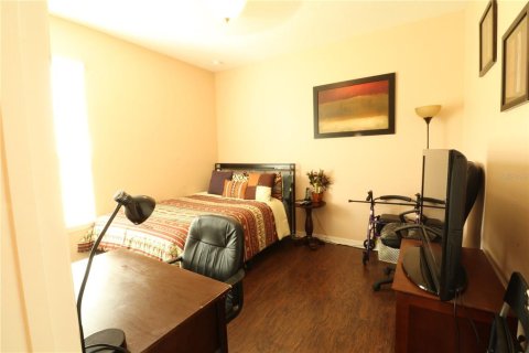 Villa ou maison à vendre à Poinciana, Floride: 4 chambres, 216.09 m2 № 2313481 - photo 20