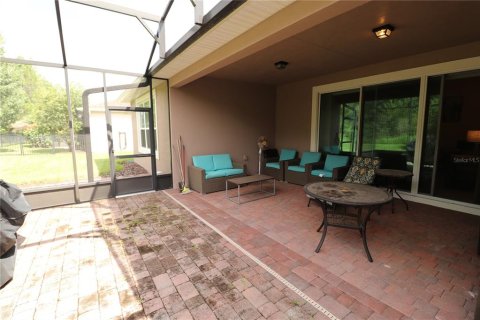Villa ou maison à vendre à Poinciana, Floride: 4 chambres, 216.09 m2 № 2313481 - photo 26
