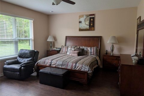 Villa ou maison à vendre à Poinciana, Floride: 4 chambres, 216.09 m2 № 2313481 - photo 17