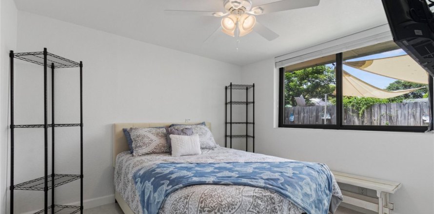 Villa ou maison à Boynton Beach, Floride 4 chambres, 145.67 m2 № 976770