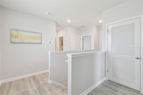 House in Wesley Chapel, Florida 4 bedrooms, 186.45 sq.m. № 1623040 - photo 30
