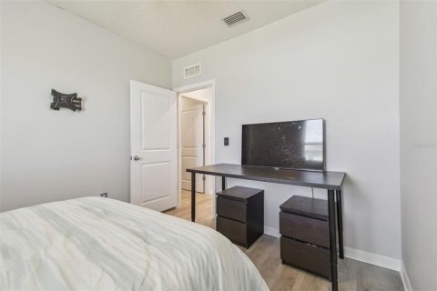 House in Wesley Chapel, Florida 4 bedrooms, 186.45 sq.m. № 1623040 - photo 25