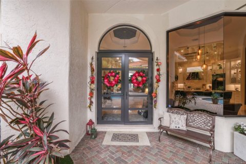 Купить виллу или дом в Плантация, Флорида 9 комнат, 357.67м2, № 2007584 - фото 9