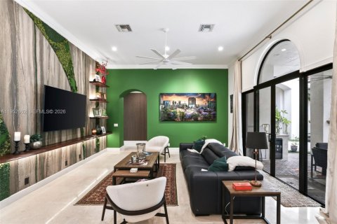 Купить виллу или дом в Плантация, Флорида 9 комнат, 357.67м2, № 2007584 - фото 28