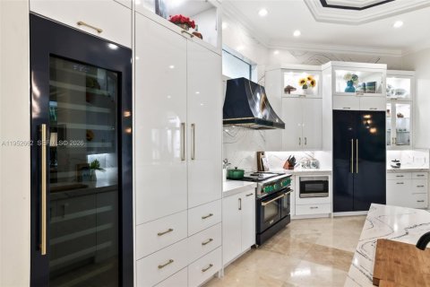 Купить виллу или дом в Плантация, Флорида 9 комнат, 357.67м2, № 2007584 - фото 13