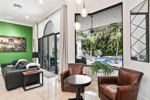 Купить виллу или дом в Плантация, Флорида 9 комнат, 357.67м2, № 2007584 - фото 27