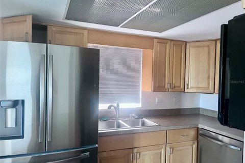 Condominio en alquiler en Clermont, Florida, 2 dormitorios, 90.77 m2 № 1900041 - foto 15