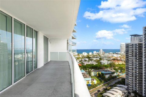 Condominio en venta en Miami Beach, Florida, 3 dormitorios, 200.48 m2 № 1685929 - foto 25
