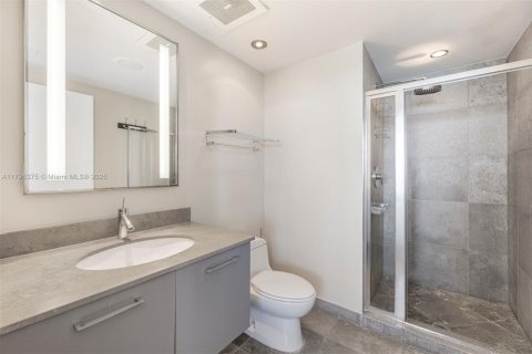 Condominio en venta en Miami Beach, Florida, 3 dormitorios, 200.48 m2 № 1685929 - foto 17