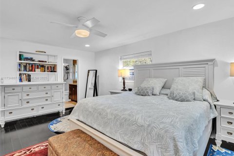 House in Dania Beach, Florida 4 bedrooms, 234.11 sq.m. № 1871368 - photo 18