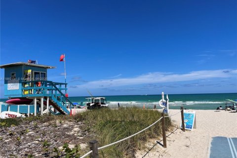 Copropriété à louer à Sunny Isles Beach, Floride: 1 chambre, 71.26 m2 № 1929610 - photo 28