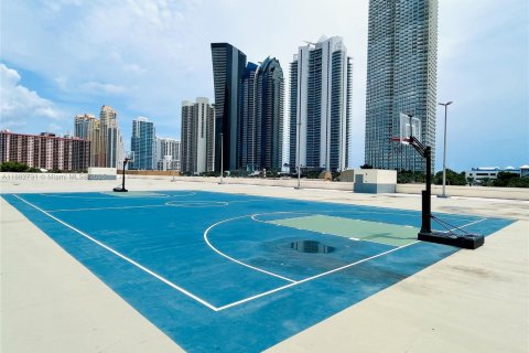 Condominio en alquiler en Sunny Isles Beach, Florida, 1 dormitorio, 71.26 m2 № 1929610 - foto 21