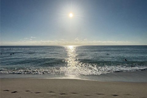 Copropriété à louer à Sunny Isles Beach, Floride: 1 chambre, 71.26 m2 № 1929610 - photo 29