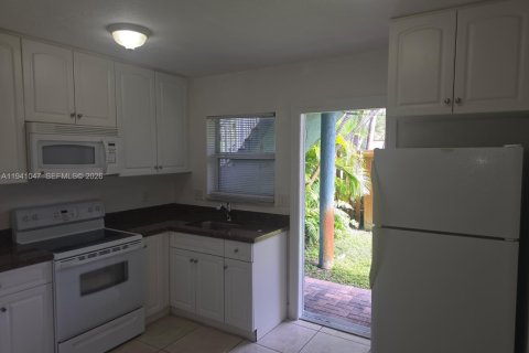 Appartement à Hollywood, Floride 1 chambre № 1998097