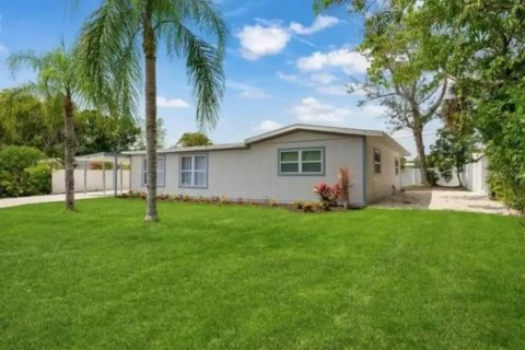 Casa en alquiler en Sarasota, Florida, 4 dormitorios, 157.38 m2 № 2165913 - foto 2