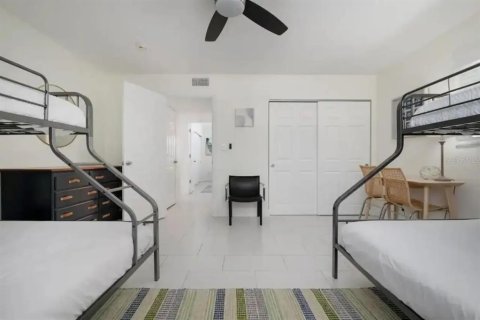 Casa en alquiler en Sarasota, Florida, 4 dormitorios, 157.38 m2 № 2165913 - foto 18