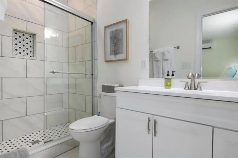 Casa en alquiler en Sarasota, Florida, 4 dormitorios, 157.38 m2 № 2165913 - foto 14