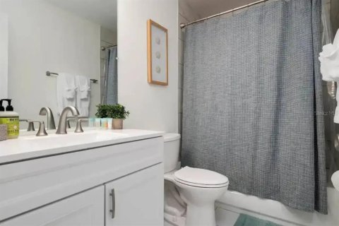 Casa en alquiler en Sarasota, Florida, 4 dormitorios, 157.38 m2 № 2165913 - foto 17