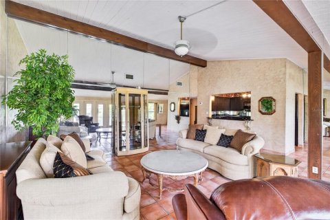 Condo in Altamonte Springs, Florida, 2 bedrooms № 2198782 - photo 7