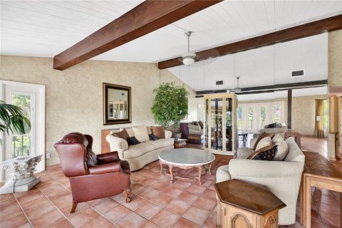 Condo in Altamonte Springs, Florida, 2 bedrooms № 2198782 - photo 6