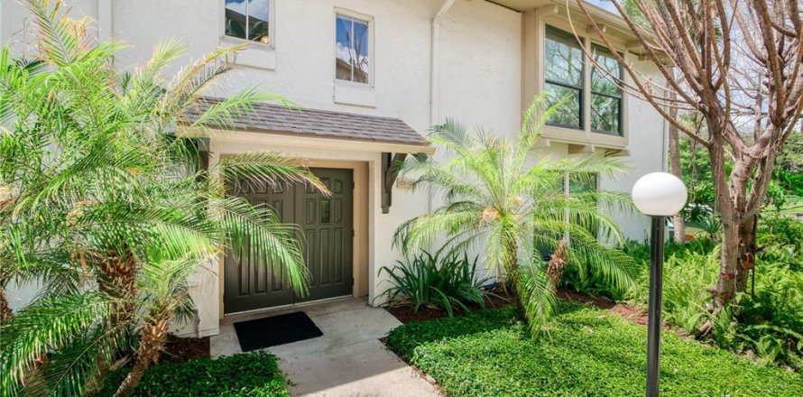 Condo in Altamonte Springs, Florida, 2 bedrooms № 2198782