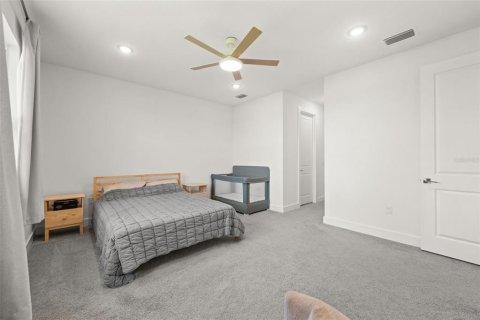 House in Punta Gorda, Florida 3 bedrooms, 178.47 sq.m. № 2259484 - photo 23