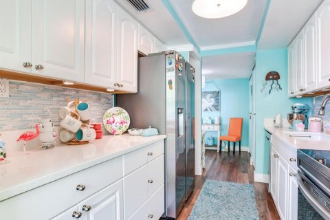 Купить кондоминиум в Клируотер, Флорида 6 комнат, 125.42м2, № 1907053 - фото 26