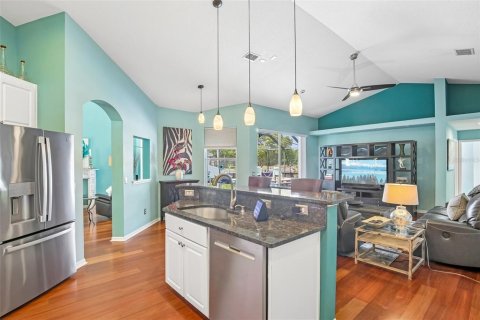 Villa ou maison à vendre à Riverview, Floride: 4 chambres, 208.75 m2 № 2142689 - photo 15