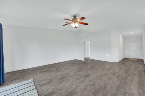 Casa en venta en Cape Coral, Florida, 4 dormitorios, 153.29 m2 № 1907830 - foto 8