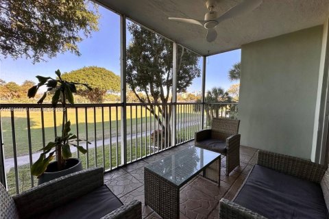 Condo in Pompano Beach, Florida, 1 bedroom  № 1953402 - photo 10