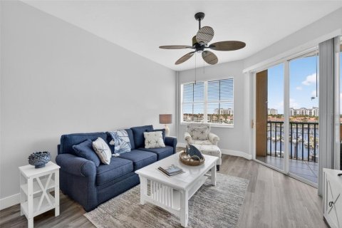 Condo in Punta Gorda, Florida, 2 bedrooms  № 2099436 - photo 4
