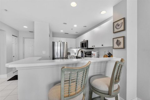Condo in Punta Gorda, Florida, 2 bedrooms  № 2099436 - photo 11