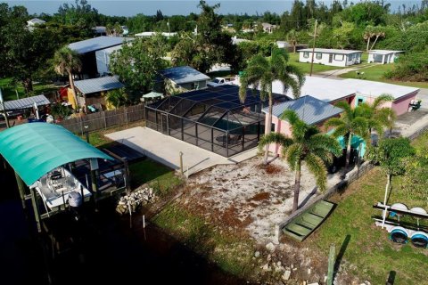 Villa ou maison à vendre à Punta Gorda, Floride: 3 chambres, 157.47 m2 № 2218436 - photo 12