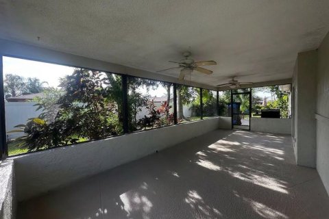 Casa en venta en Tamarac, Florida, 2 dormitorios, 151.34 m2 № 2176580 - foto 18