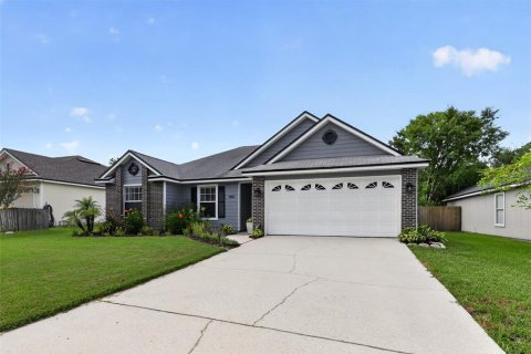 House in Jacksonville, Florida 3 bedrooms, 166.48 sq.m. № 2316430