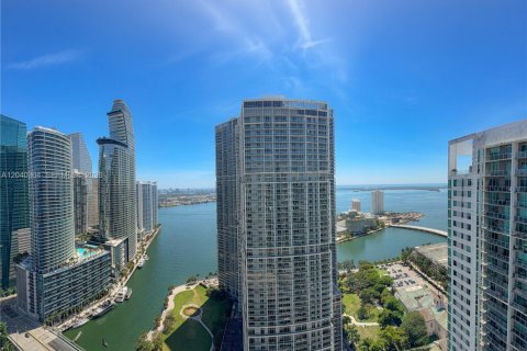 Condo in Miami, Florida, 1 bedroom № 2087130